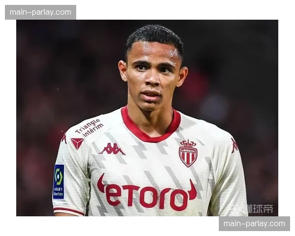 摩纳哥公布大名单,三名能踢边翼卫的球员悉数在列 摩纳哥公布大名单,三名能踢边翼卫的球员悉数在列